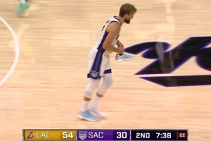 劲球直播-足球赛事直播-篮球赛事直播-NBA|CBA|英超直播